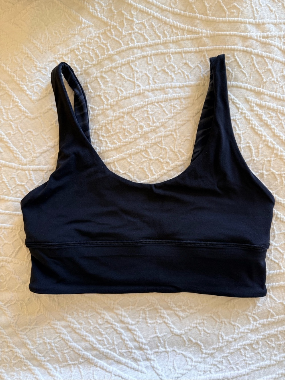 NWOT Lululemon Align Bra Black / Le Tigre Camo Deep Coal Multi colors
Size 8